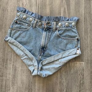 Limited Edition One Teaspoons